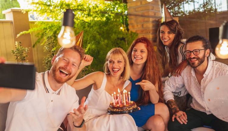 przyjęcie urodzinowe